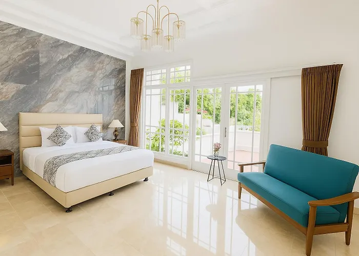 Emerald Luxury & Comfort In Villa Nusa Dua (Bali)