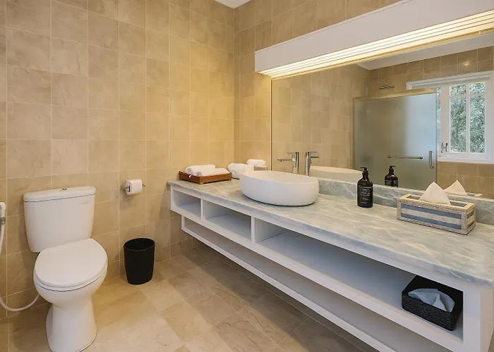 Emerald Luxury & Comfort In * Nusa Dua (Bali)