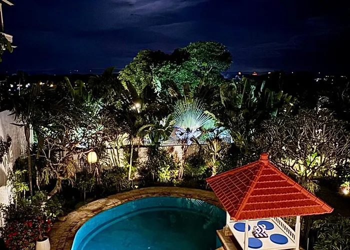 Emerald Luxury & Comfort In *