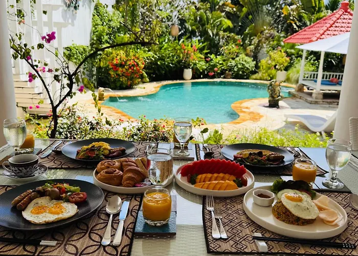 Emerald Luxury & Comfort In